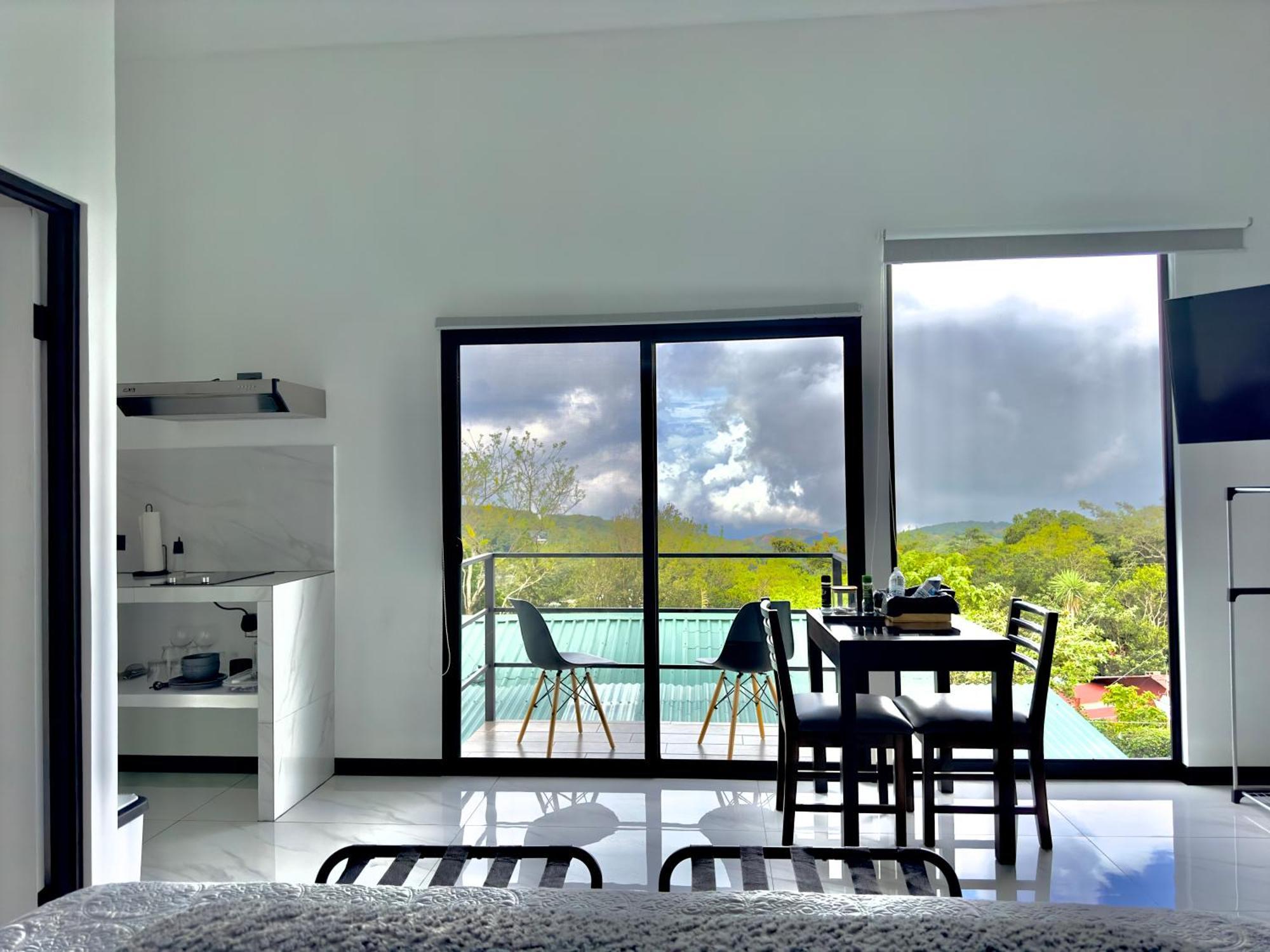 Black & White Apartments Monteverde ภายนอก รูปภาพ